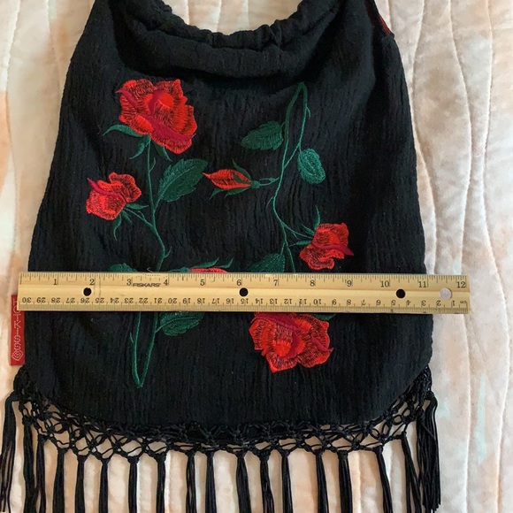 🌹EMBROIDERED ROSE HOBO BAG🌹 - Picture 10 of 11